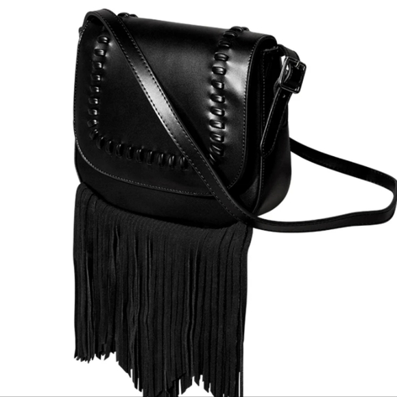 summer & rose Handbags - Elegant Summer&Rose Black leather cross body purse NWOT